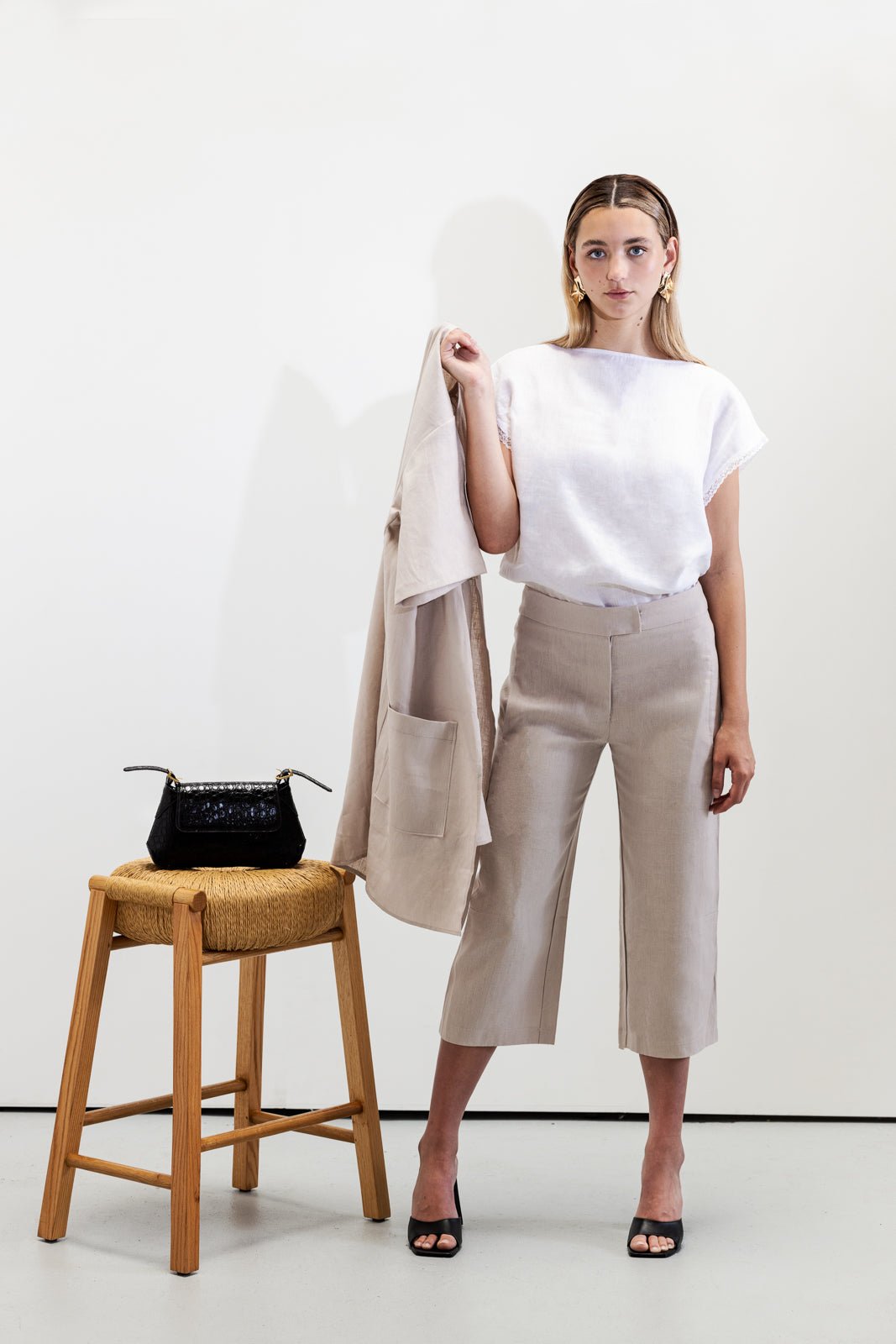 Èze Lace Trim Top - VOUS Contemporary Clothing